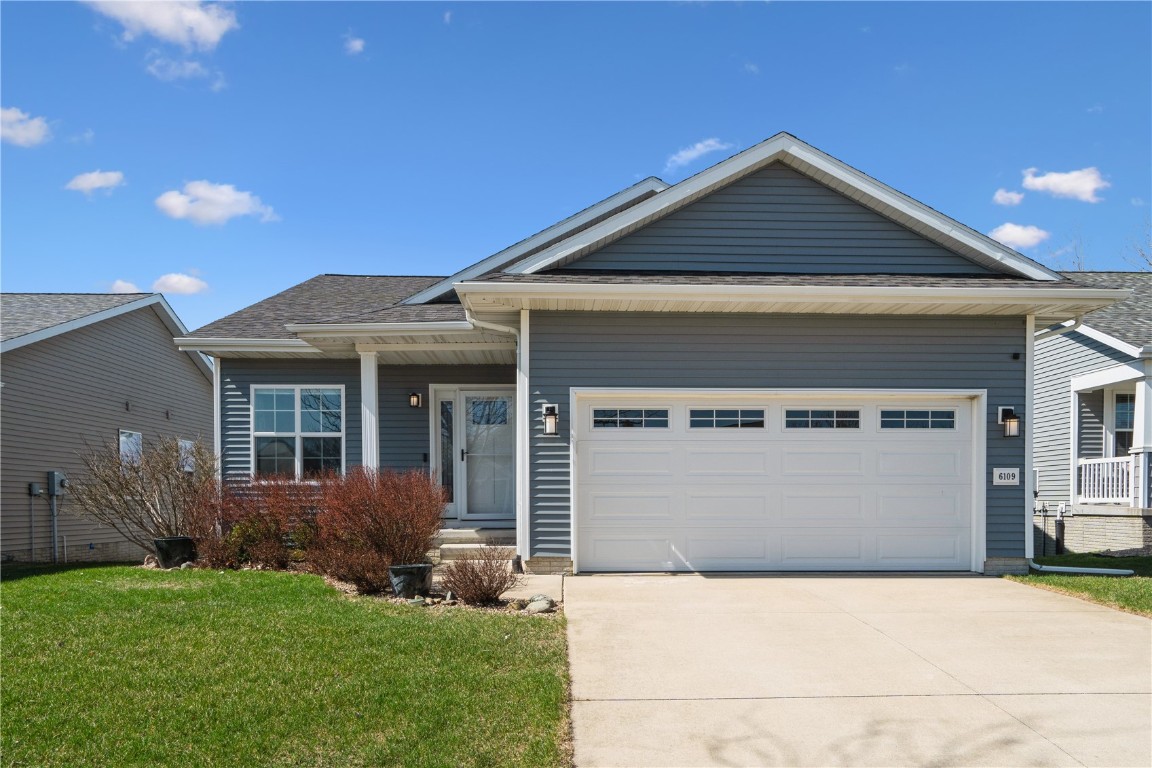 6109 Ridgewood Meadows Lane NE Cedar Rapids IA 52411