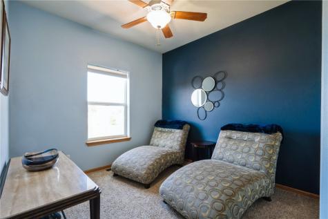 6109 Ridgewood Meadows Lane NE Cedar Rapids IA 52411
