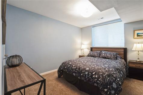 6109 Ridgewood Meadows Lane NE Cedar Rapids IA 52411