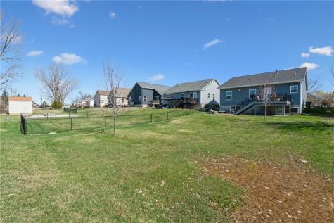 6109 Ridgewood Meadows Lane NE Cedar Rapids IA 52411
