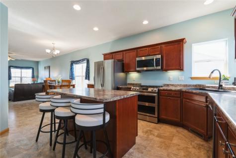6109 Ridgewood Meadows Lane NE Cedar Rapids IA 52411