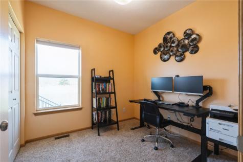 6109 Ridgewood Meadows Lane NE Cedar Rapids IA 52411
