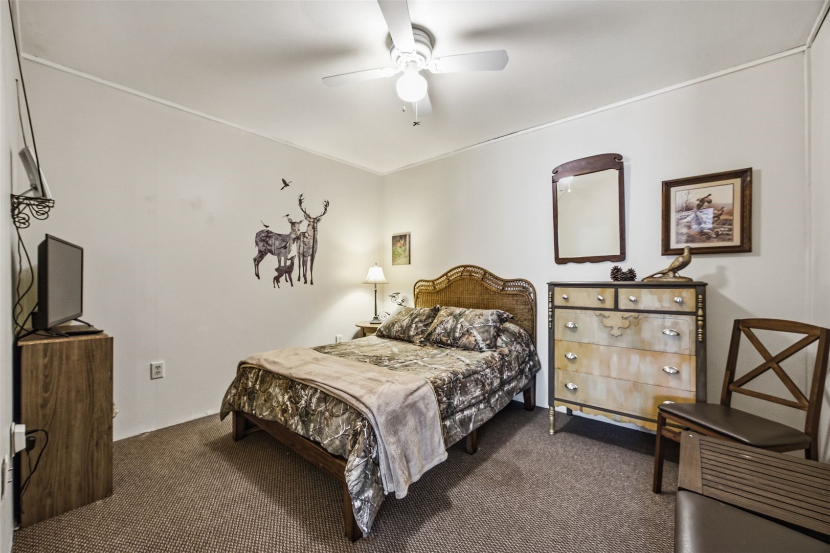 5051 22nd Avenue Lane Mt Auburn IA 52313
