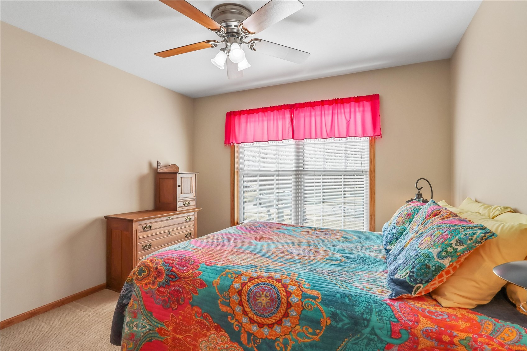 1260 Sunrise Drive Ely IA 52227