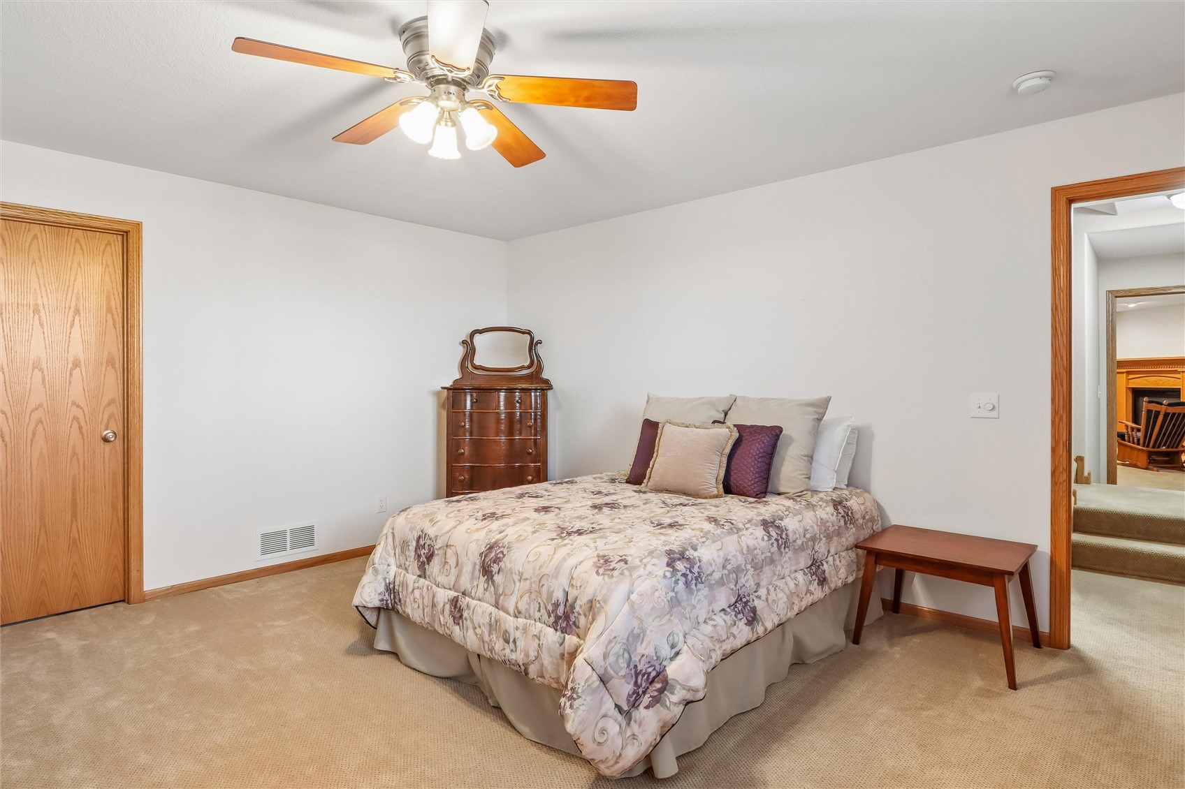 1260 Sunrise Drive Ely IA 52227