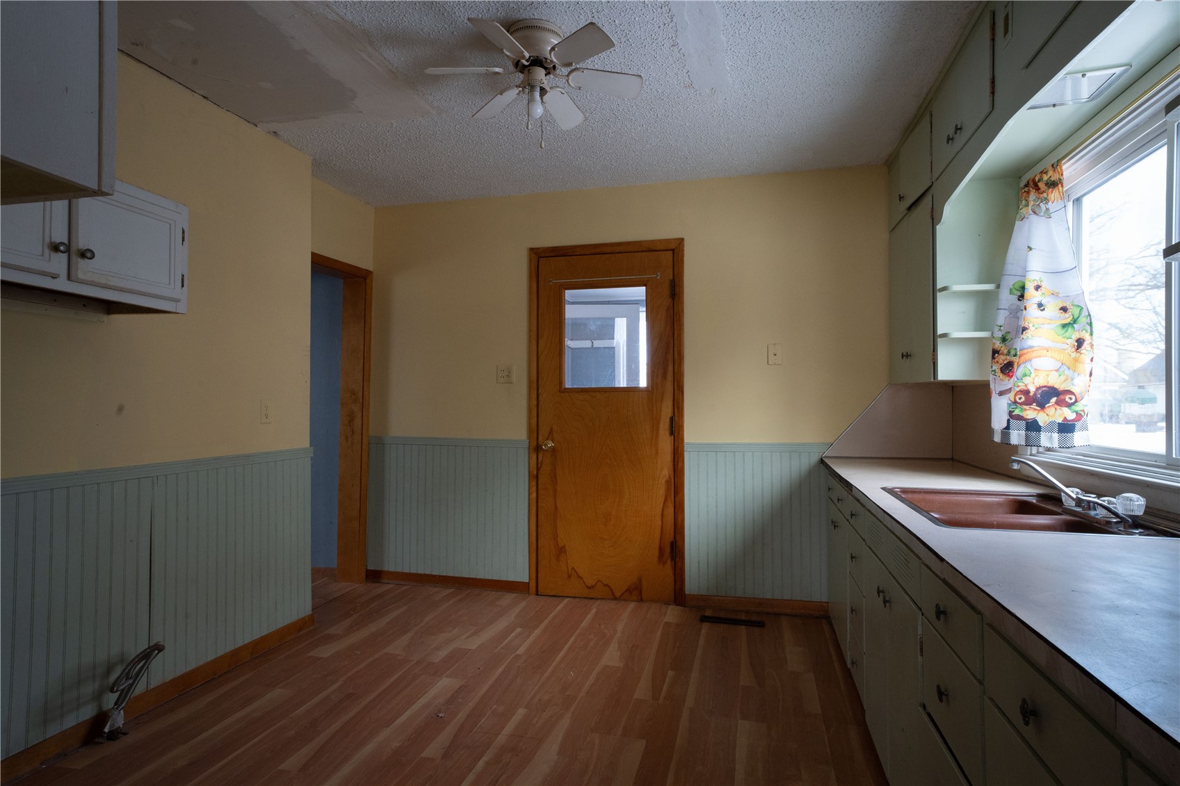 305 Park Street IA 50669