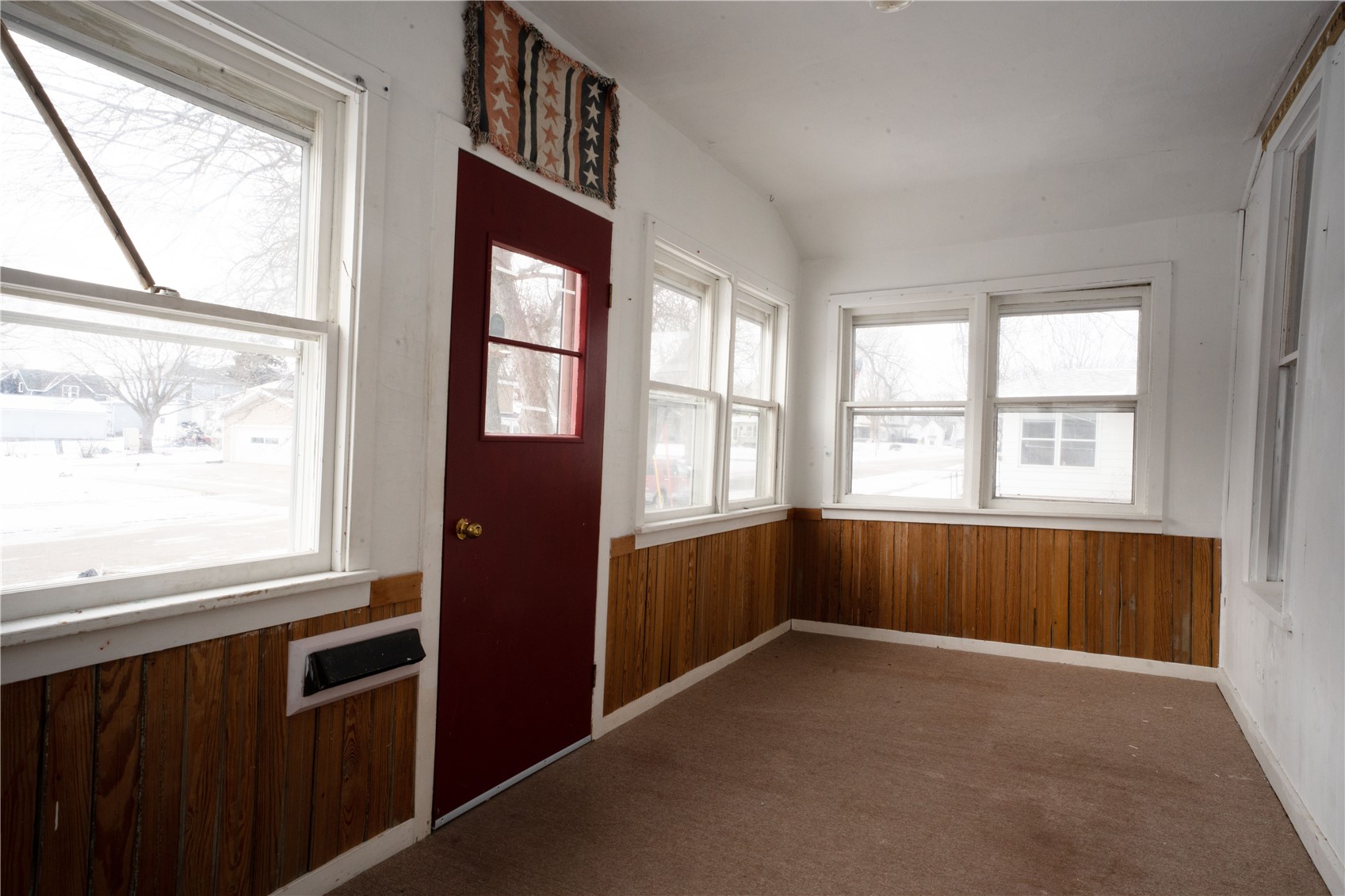 305 Park Street IA 50669