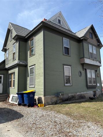 212 East 9th Street Vinton IA 52349