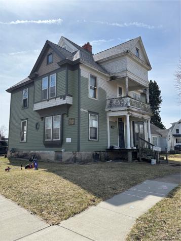 212 East 9th Street Vinton IA 52349