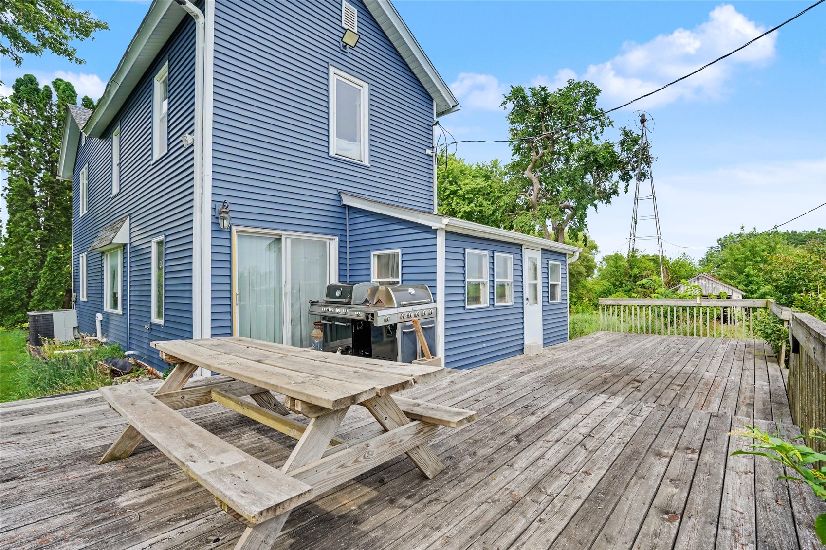 336 260th Street West Branch IA 52358
