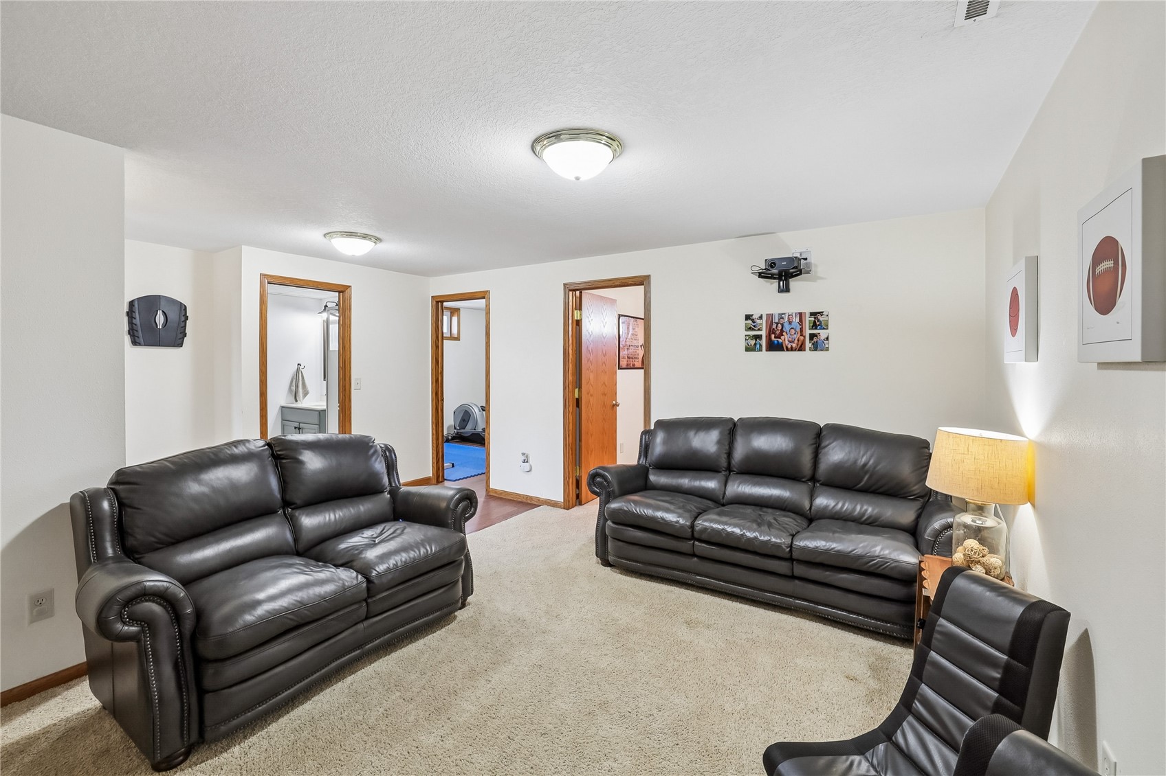 201 Oak Avenue Urbana IA 52345