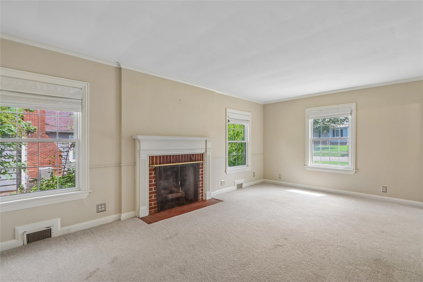1107 8th Avenue Wellman IA 52356