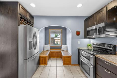 112 Bowling Street SW Cedar Rapids IA 52404