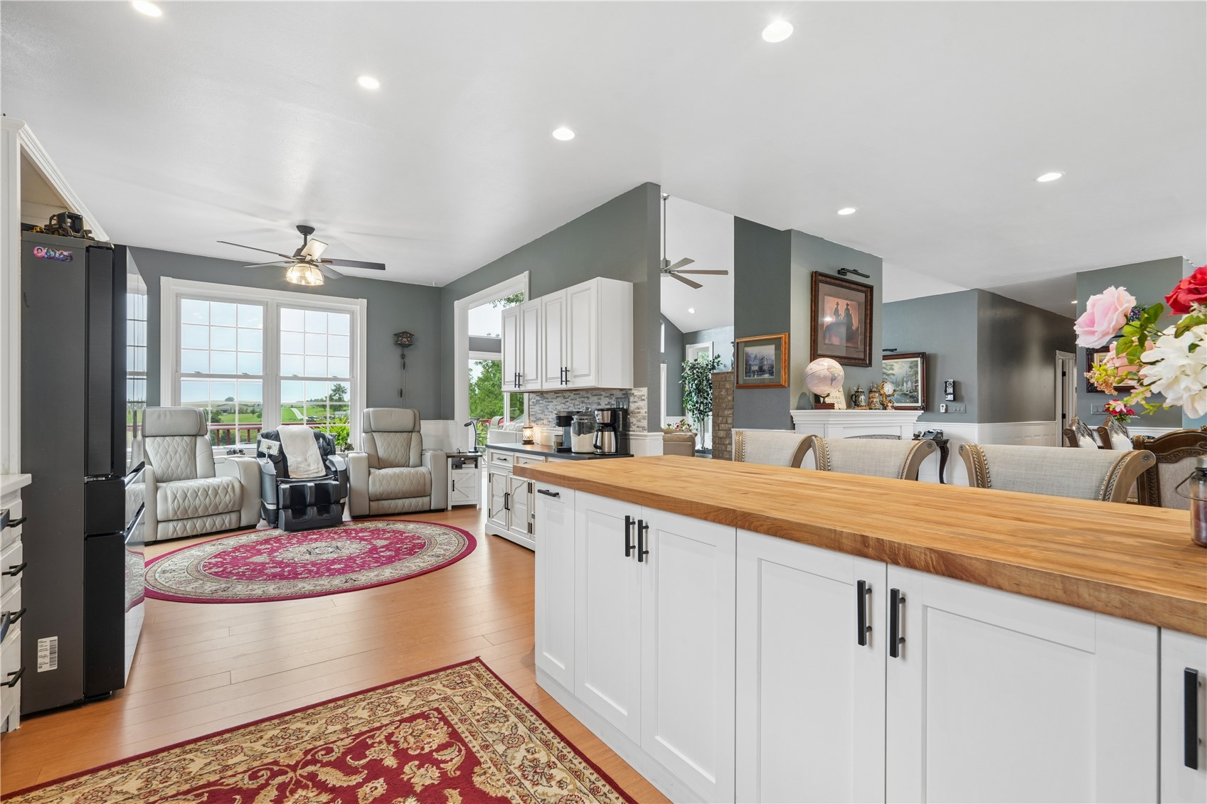 9902 Dutch Creek Drive Anamosa IA 52205