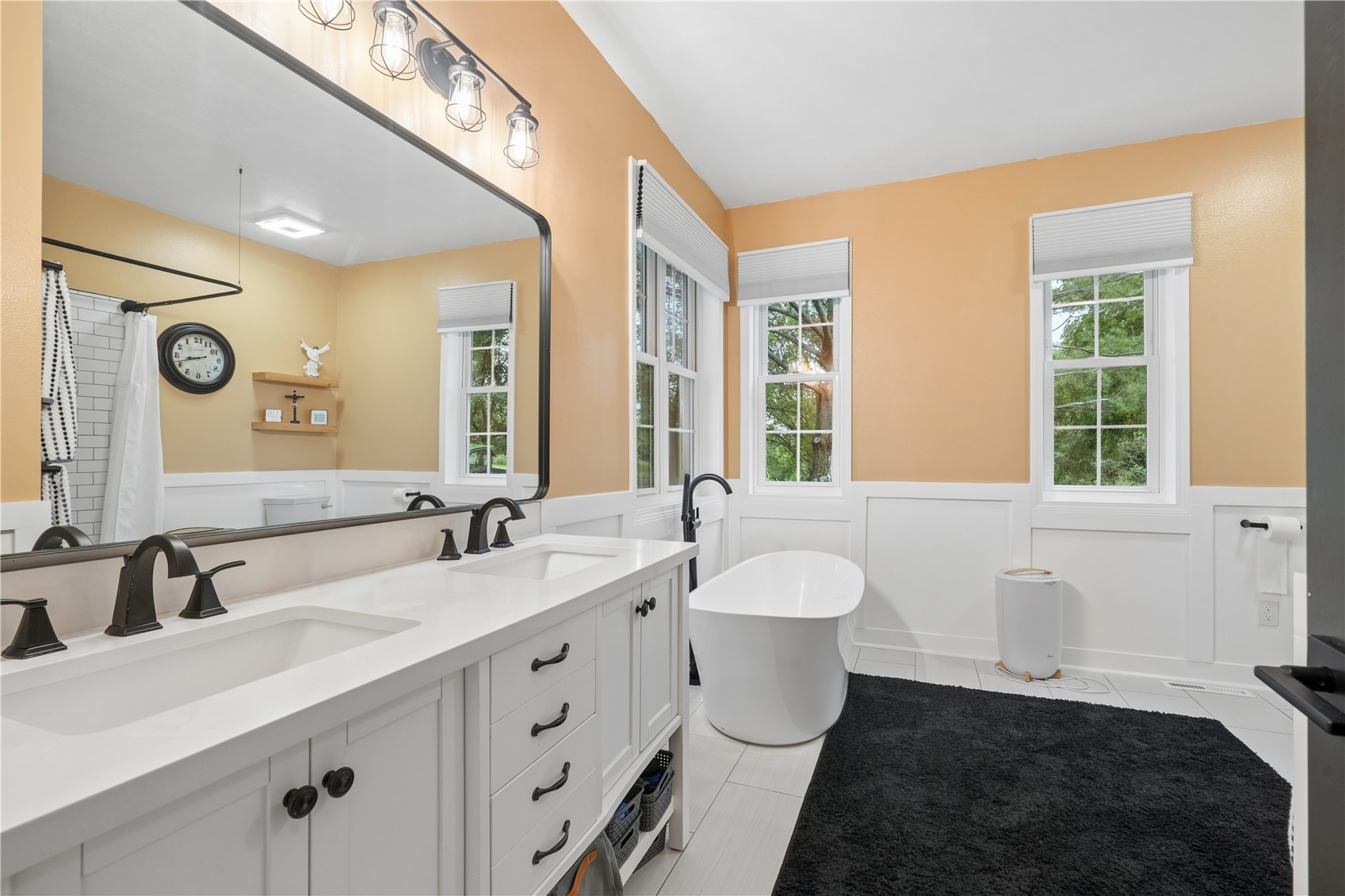 9902 Dutch Creek Drive Anamosa IA 52205