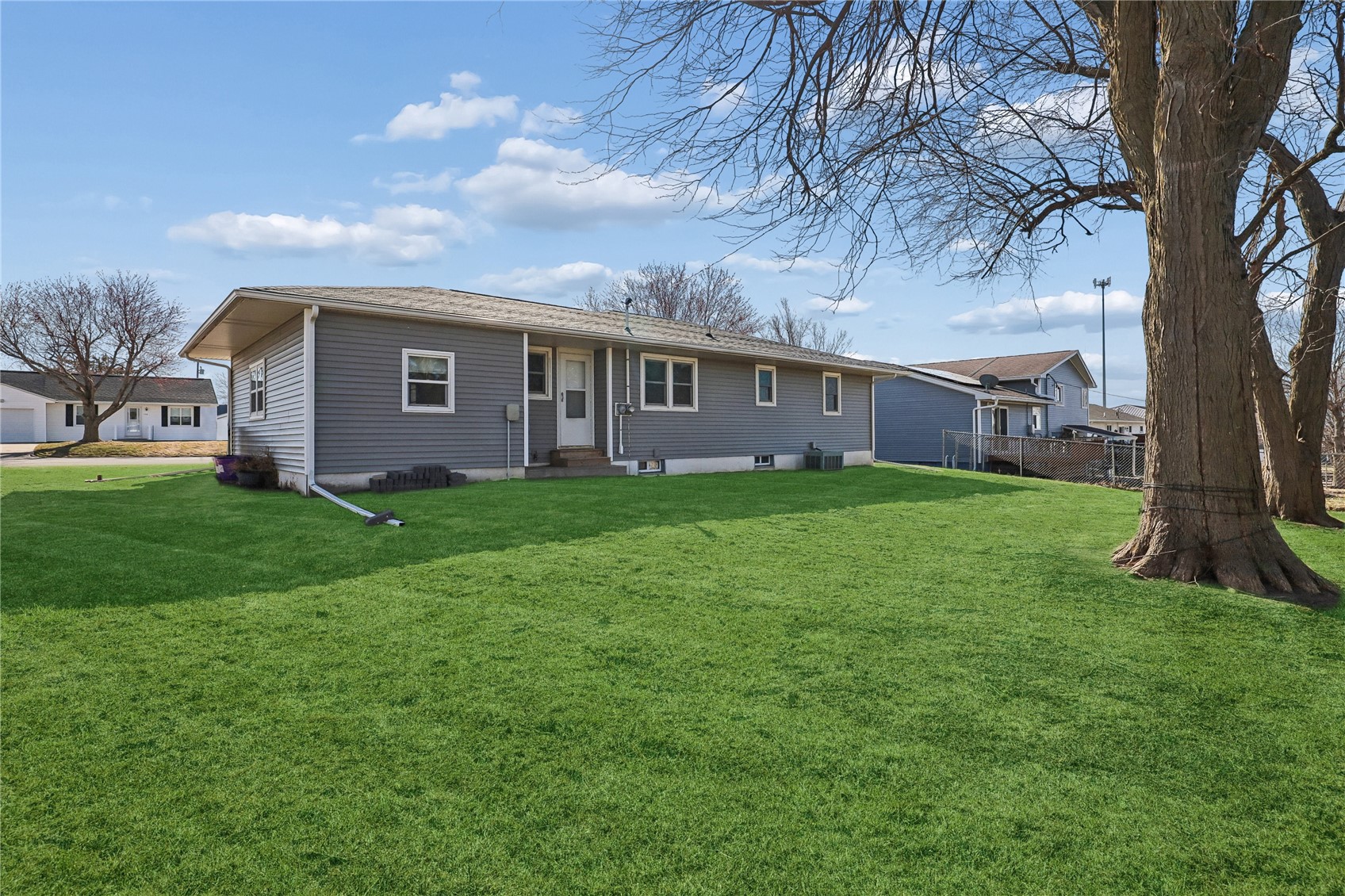 109 6th Avenue Keystone IA 52249