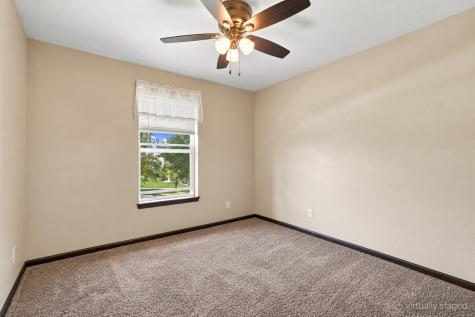 6613 Ohio Street SW Cedar Rapids IA 52404