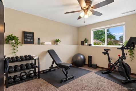 6613 Ohio Street SW Cedar Rapids IA 52404