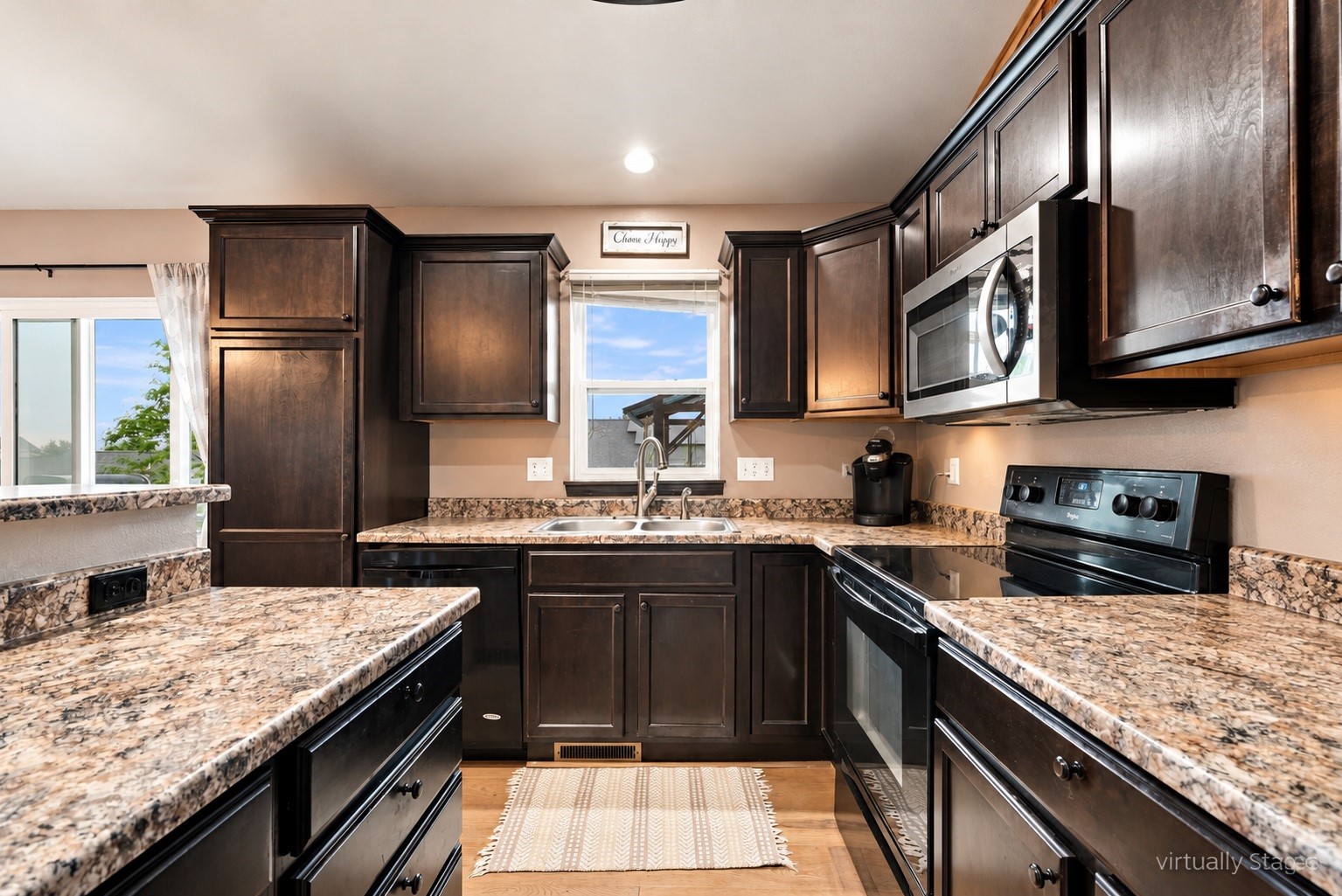 6613 Ohio Street SW Cedar Rapids IA 52404