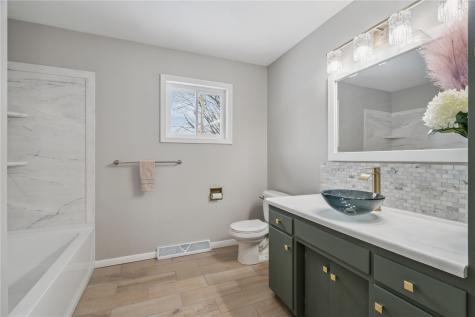 301 2nd Avenue Keystone IA 52249