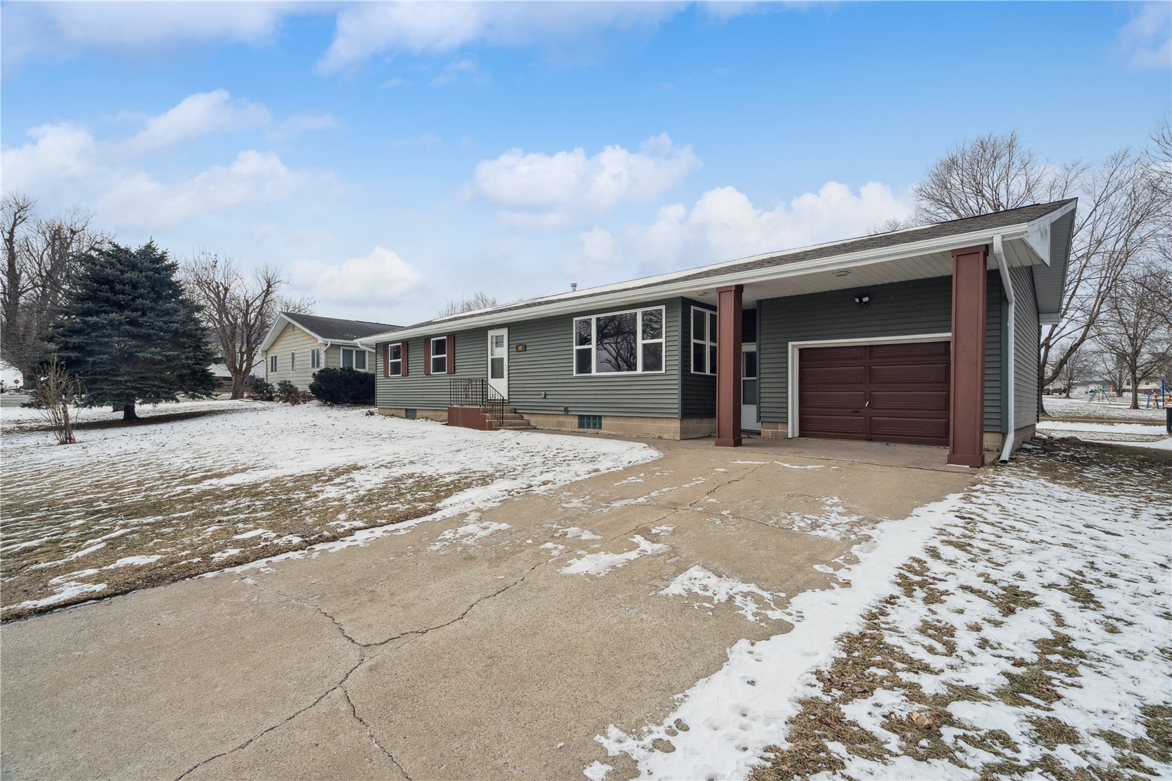 301 2nd Avenue Keystone IA 52249