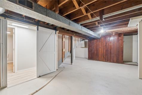 301 2nd Avenue Keystone IA 52249