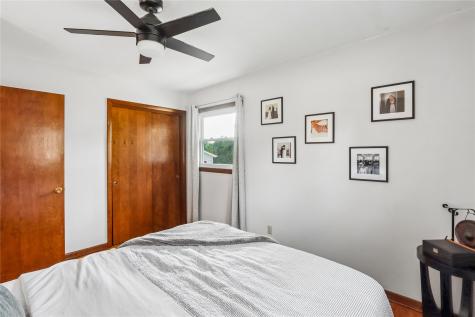 1711 34th Street NE Cedar Rapids IA 52402