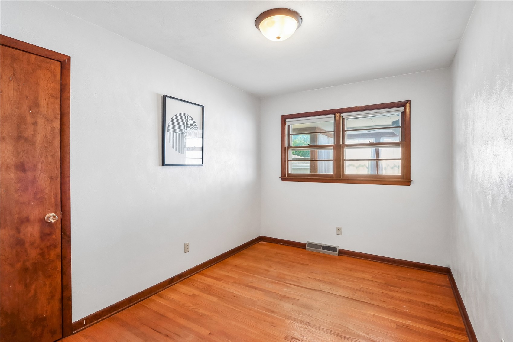 1711 34th Street NE Cedar Rapids IA 52402