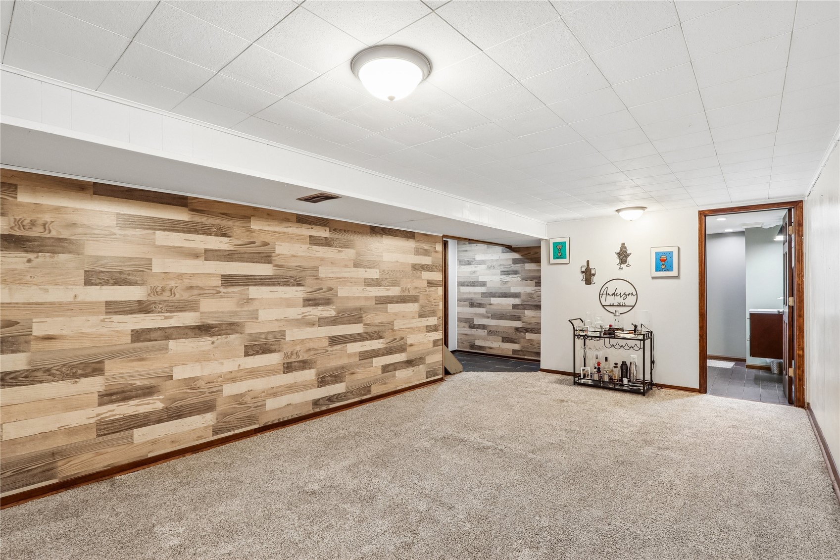 1711 34th Street NE Cedar Rapids IA 52402