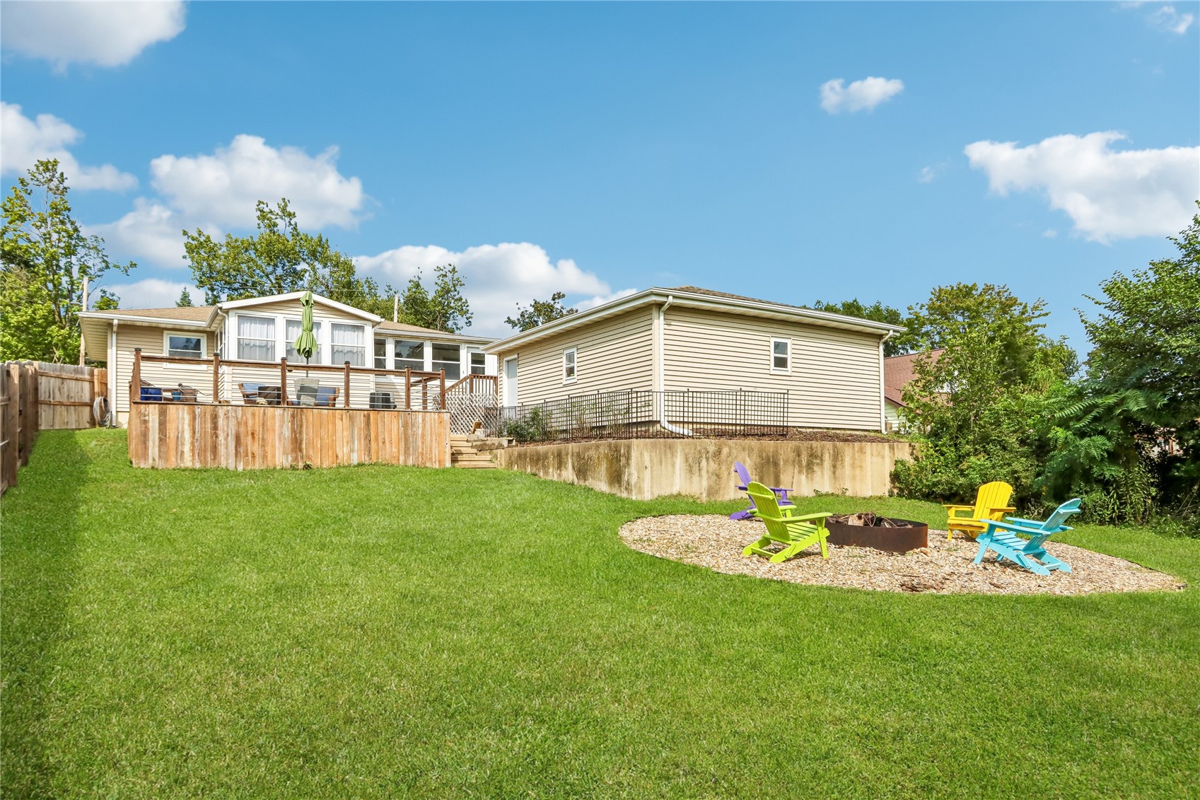 1711 34th Street NE Cedar Rapids IA 52402