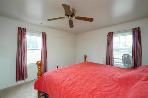 125 Florida Avenue SW Cedar Rapids IA 52404