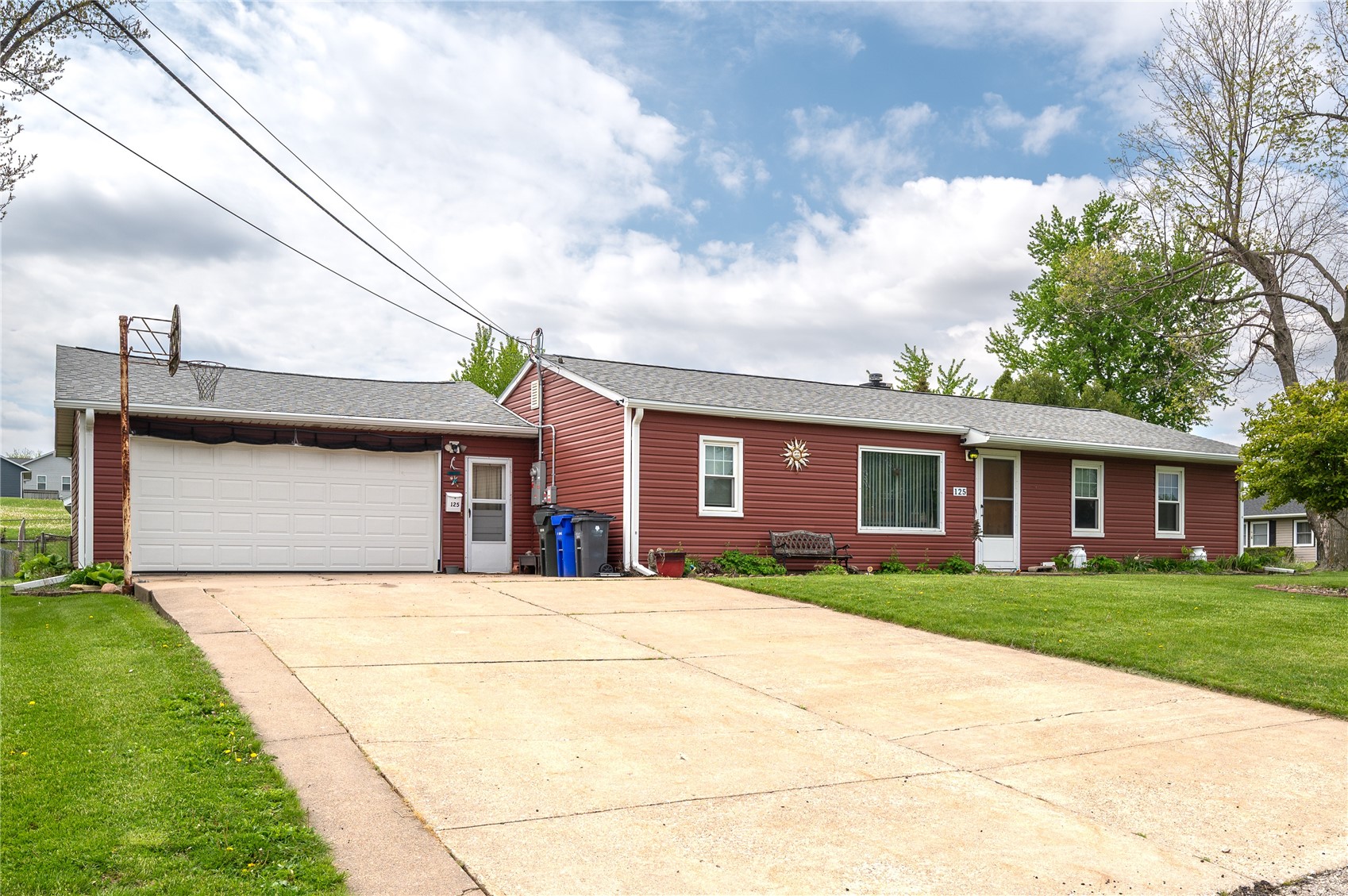 125 Florida Avenue SW Cedar Rapids IA 52404