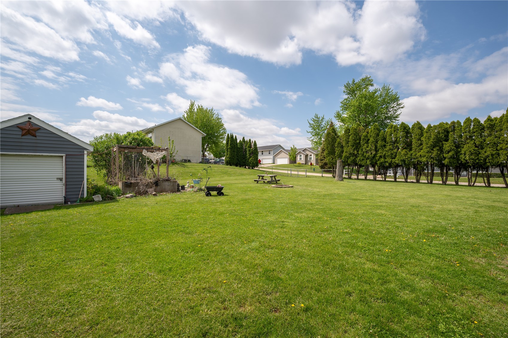 125 Florida Avenue SW Cedar Rapids IA 52404