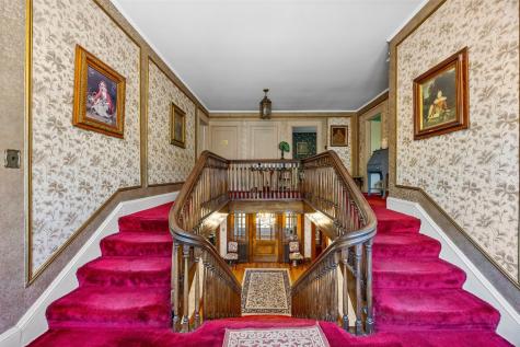1809 2nd Avenue SE Cedar Rapids IA 52403