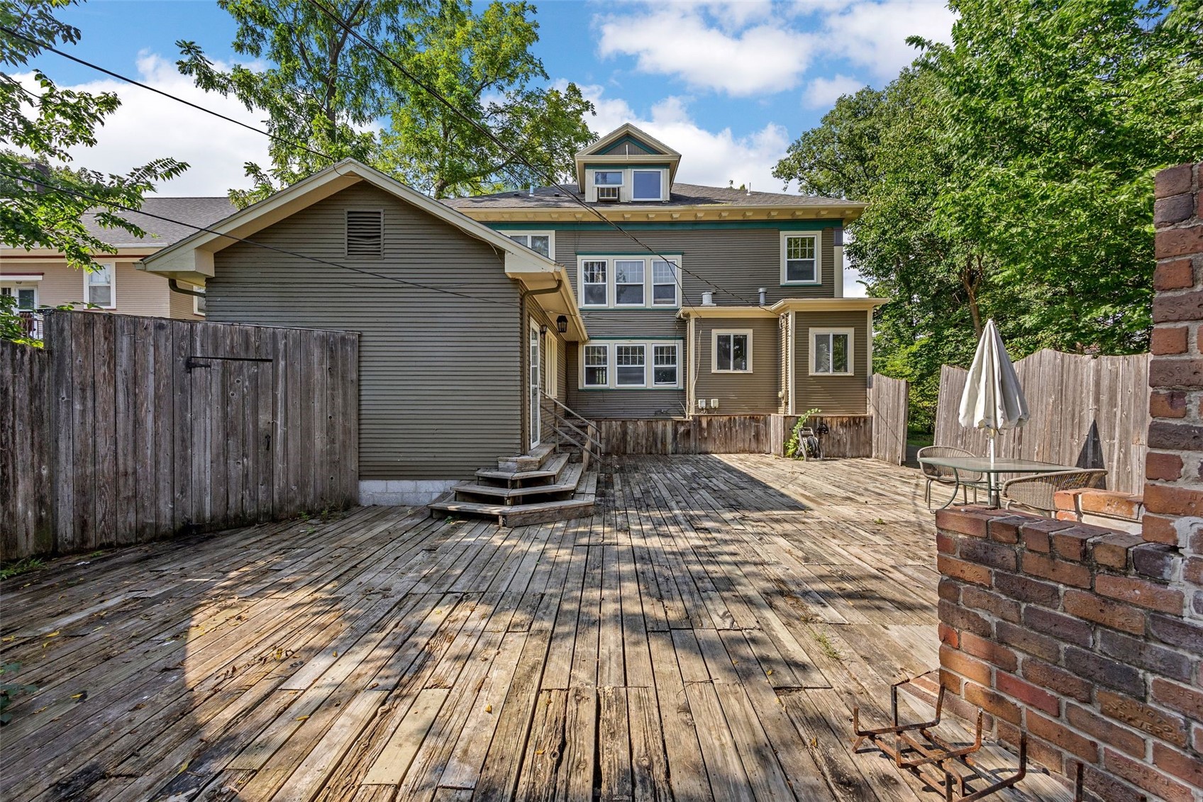1809 2nd Avenue SE Cedar Rapids IA 52403