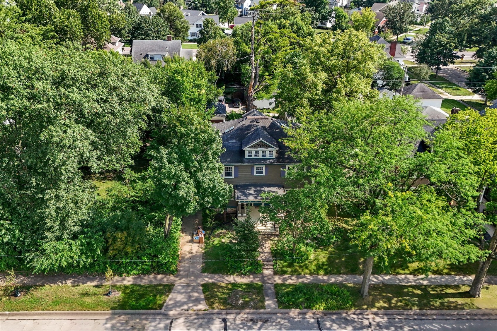 1809 2nd Avenue SE Cedar Rapids IA 52403