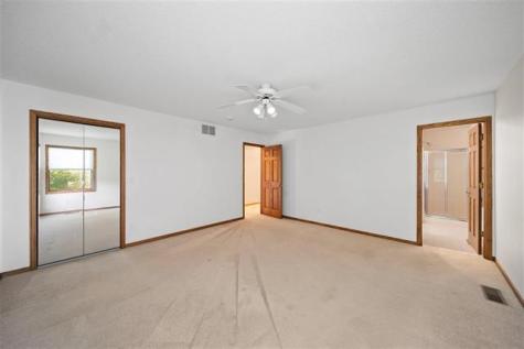 502 Plum Street Solon IA 52333