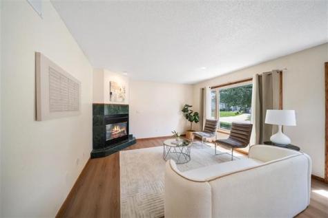 502 Plum Street Solon IA 52333