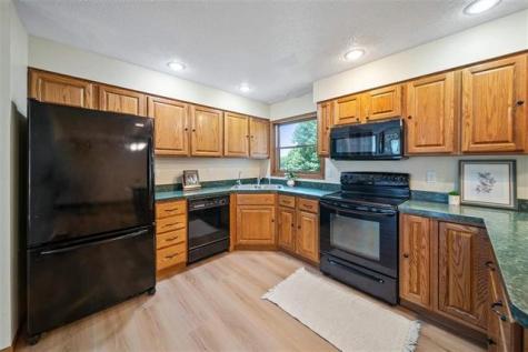 502 Plum Street Solon IA 52333