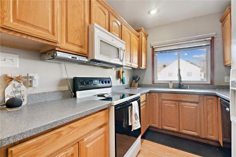 502 E Main Lisbon IA 52253