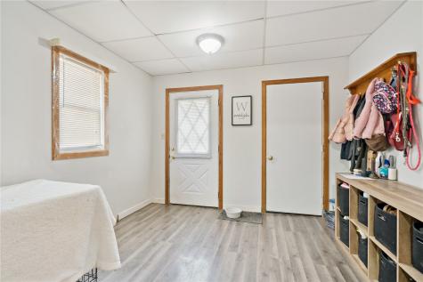 502 E Main Lisbon IA 52253