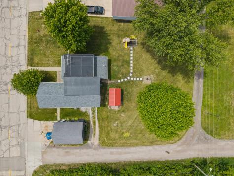 502 E Main Lisbon IA 52253
