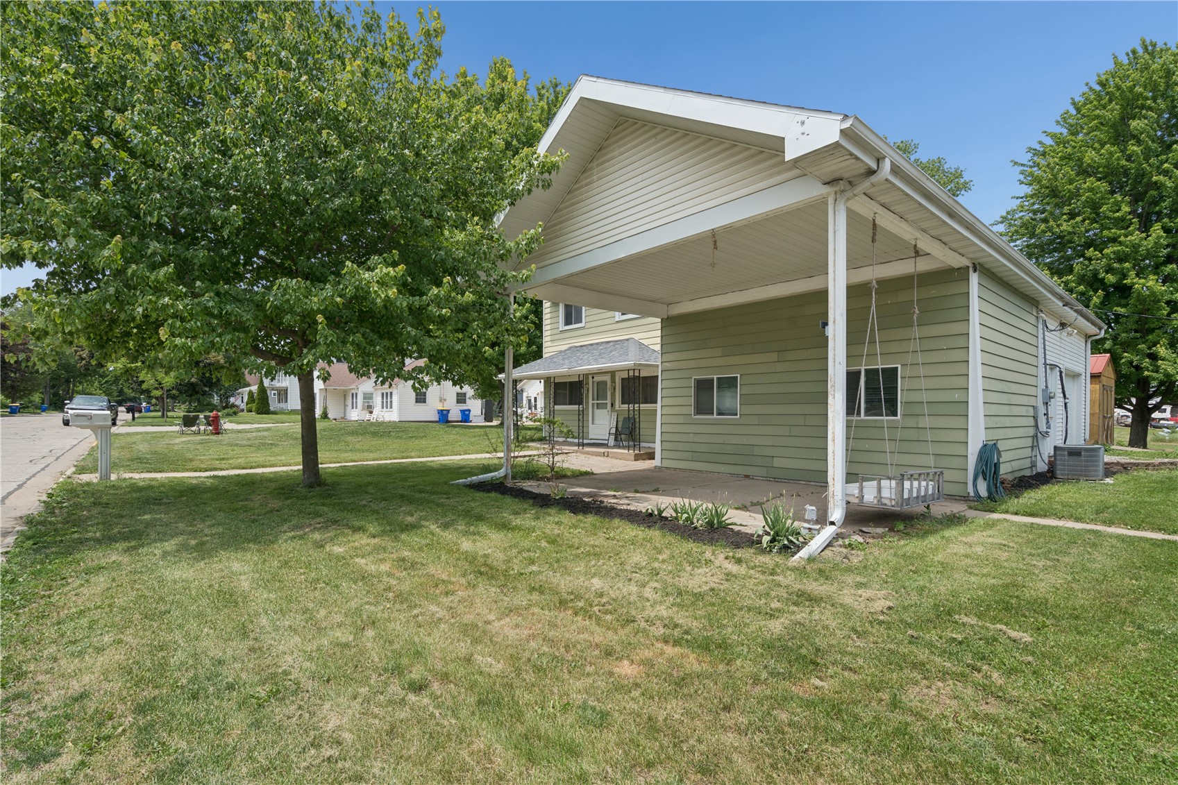 502 E Main Lisbon IA 52253
