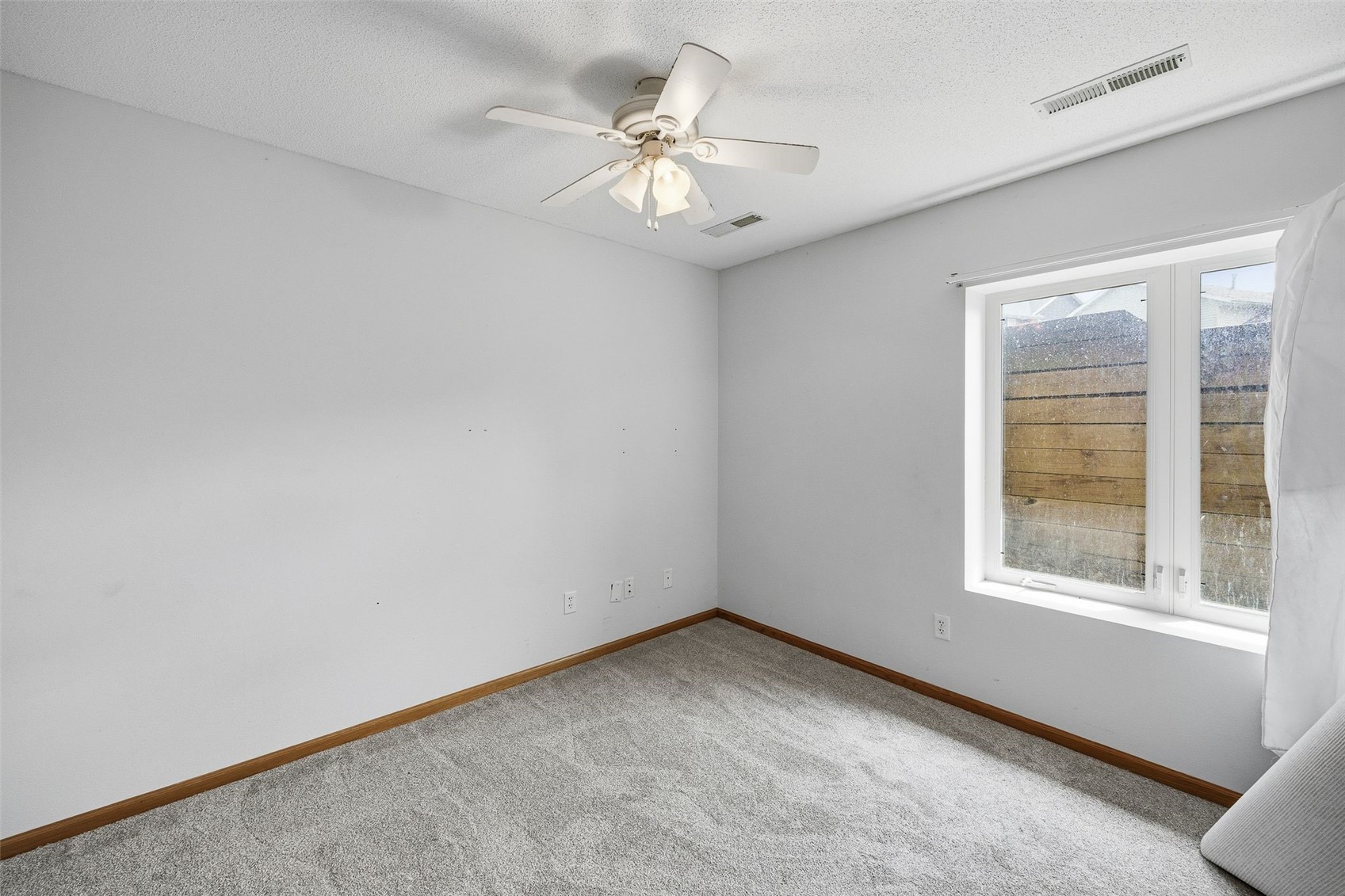 518 Tulip Court Tiffin IA 52340