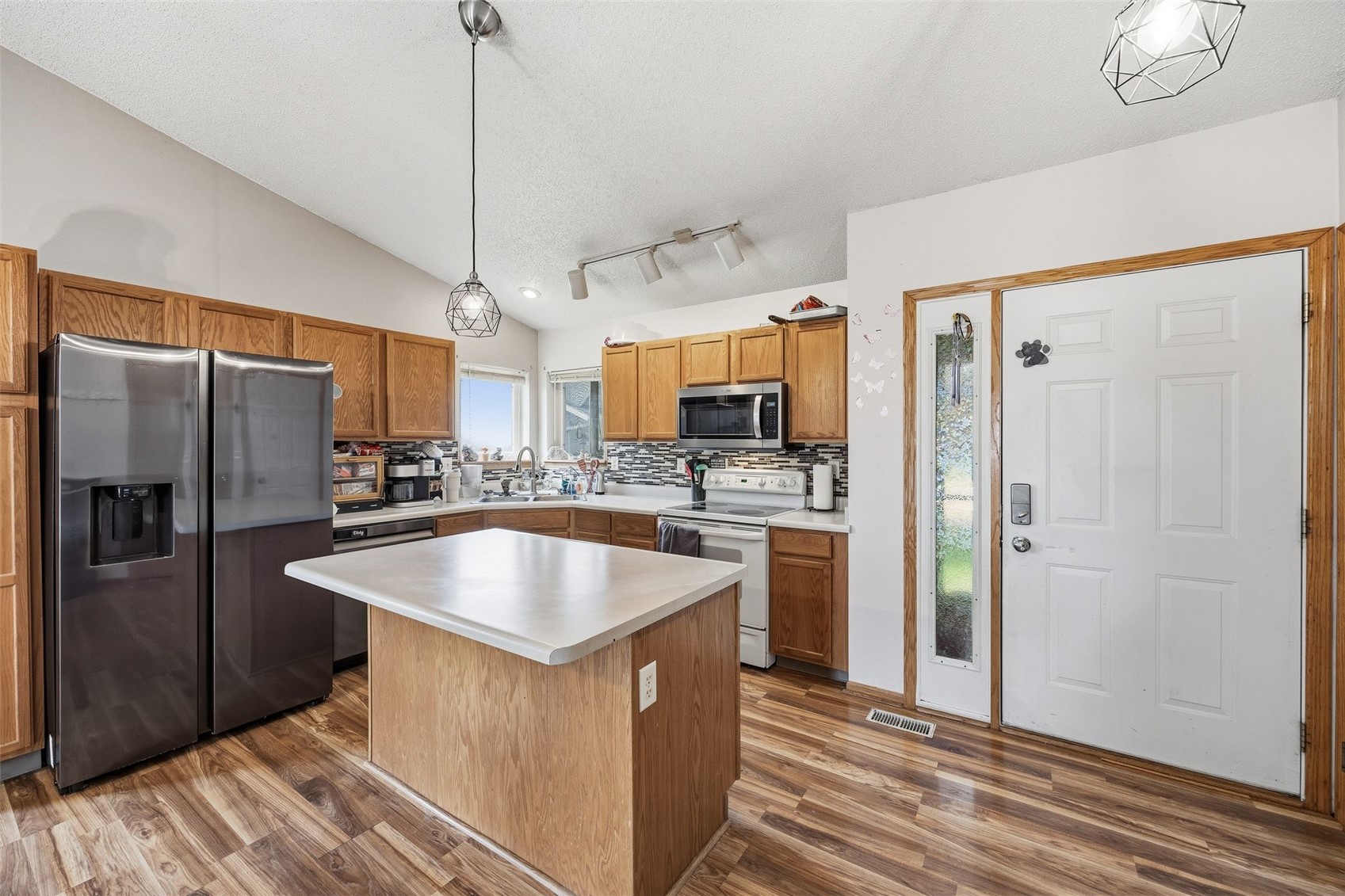 518 Tulip Court Tiffin IA 52340