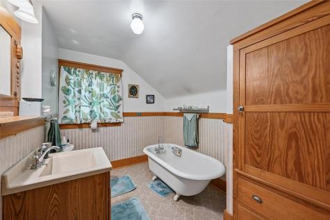 618 32nd Street NE Cedar Rapids IA 52402