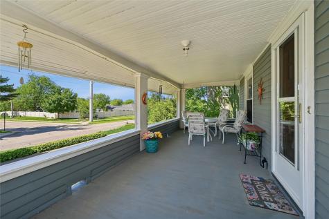 618 32nd Street NE Cedar Rapids IA 52402