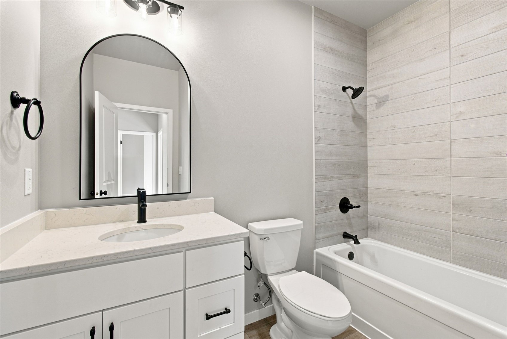 3048 Ridgeview Circle Coralville IA 52241