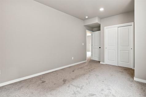 3048 Ridgeview Circle Coralville IA 52241