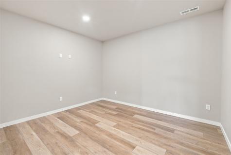 3048 Ridgeview Circle Coralville IA 52241